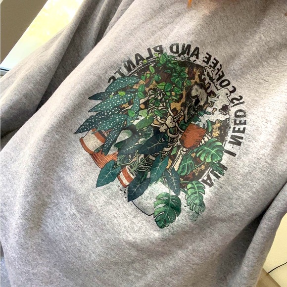 Plant sweatshirt 🪴 - Picture 1 of 3